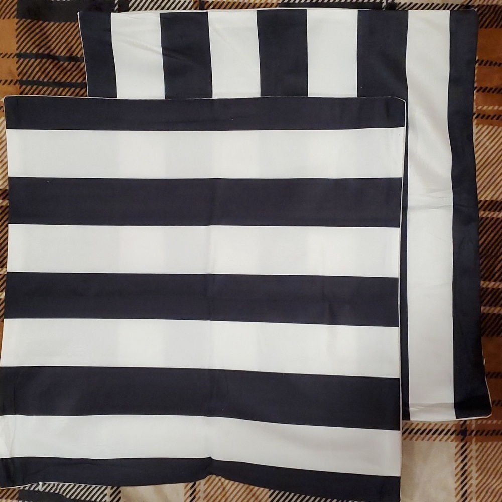 Decorative pillow cases